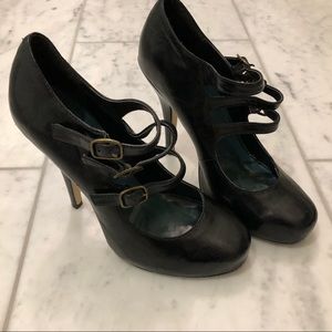 Steve Madden Mary Jane pump